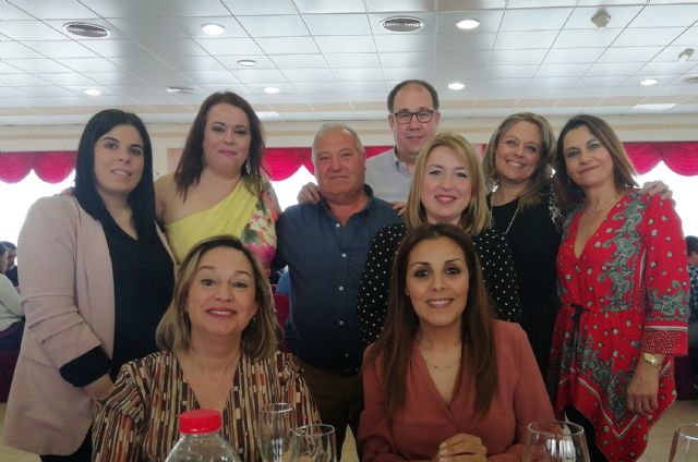 La comisión de fiestas de La Florida celebra una gran comida de convivencia - 1, Foto 1