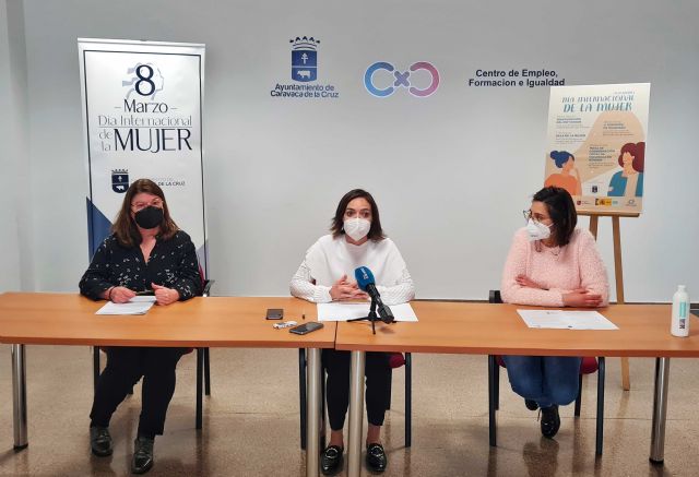 Las sanitarias que estuvieron al frente de la gestión del brote de COVID19 en la Residencia de Ancianos recibirán las menciones especiales del ‘Día de la Mujer’ - 2, Foto 2