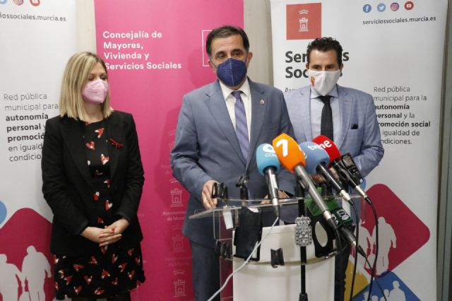 Servicios Sociales estrena instalaciones más accesibles y seguras en la cuarta planta del edificio de Saavedra Fajardo - 1, Foto 1