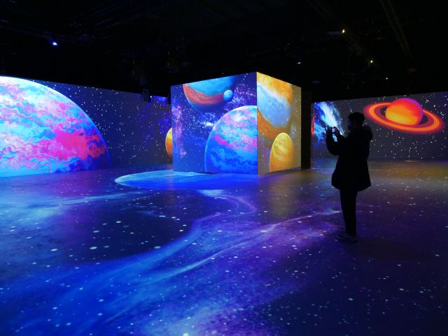 Panasonic presenta el proyector LCD de 20.000 lm más compacto, ligero y silencioso del mundo - 4, Foto 4