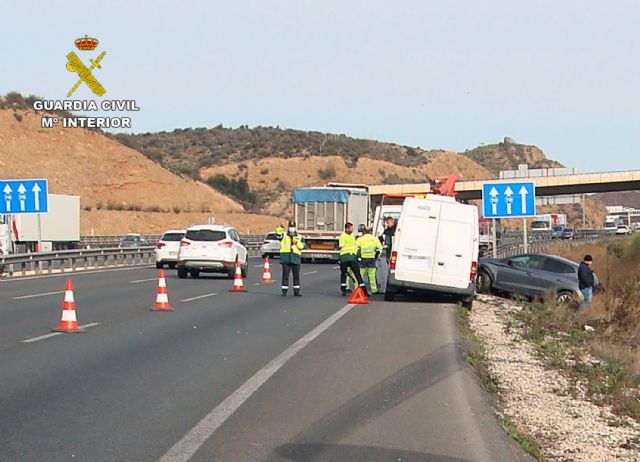 La Guardia Civil investiga a una joven conductora por el atropello mortal de un peatón en la autovía de Murcia - 1, Foto 1