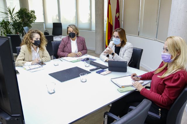 Isabel Franco se reúne con la Federación de Municipios de la Región para coordinar la acogida de refugiados ucranianos - 1, Foto 1