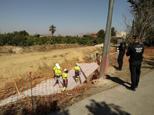 Huermur celebra la paralización de la destrucción de la acequia de Benetúcer tras las denuncias - 3, Foto 3