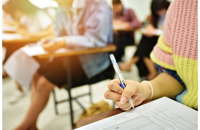 Publicada convocatoria oposiciones maestros Murcia 2022, Foto 1