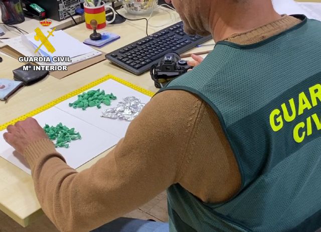 La Guardia Civil sorprende a un joven en Cieza que distribuía droga con un patinete - 1, Foto 1