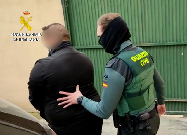 La Guardia Civil sorprende a un joven en Cieza que distribuía droga con un patinete - 4, Foto 4