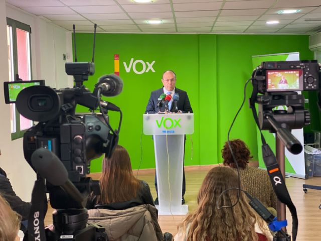 Gestoso apunta a Ballesta por permitir irregularidades urbanísticas - 3, Foto 3