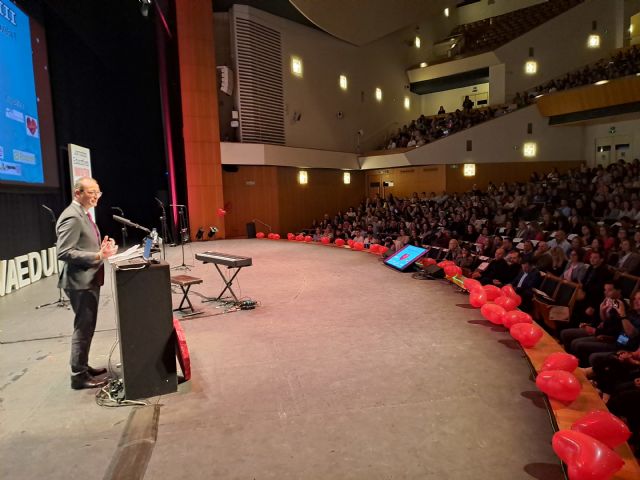 Unos 1.100 docentes participan en las VIII jornadas Innovaedum 2024 - 2, Foto 2