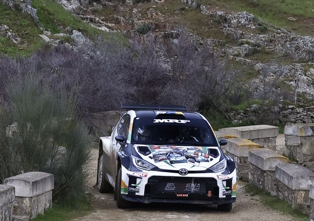 Quintana y hernández, sextos en el rally de cáceres en su debut con el toyota gr yaris rally2 - 3, Foto 3