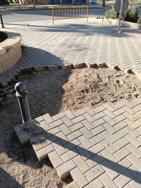 El Ayuntamiento intensifica los trabajos de mejora y mantenimiento en vías públicas del municipio - 2, Foto 2