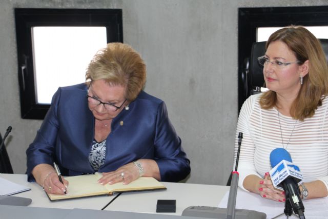 María del Carmen Pérez recorre los sentimientos de la Semana Santa Pinatarense - 2, Foto 2