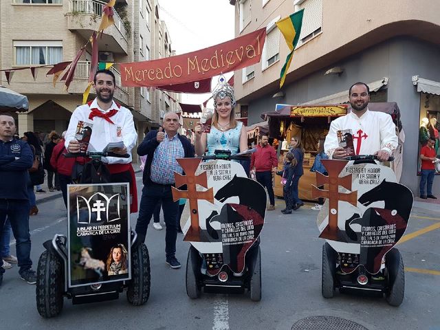 El Ayuntamiento de Caravaca promociona las fiestas patronales de ciudades de Murcia, Alicante y Albacete - 2, Foto 2