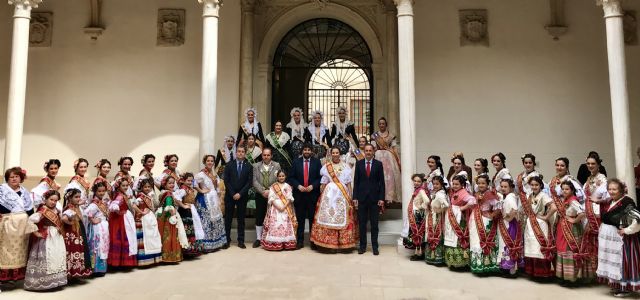 López Miras recibe a la Reina de la Huerta 2018 y a la Reina de la Huerta Infantil - 1, Foto 1