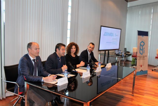 Jornadas sobre Intervención y mediación ante situaciones discriminatorias por diversidad afectivo-sexual - 3, Foto 3