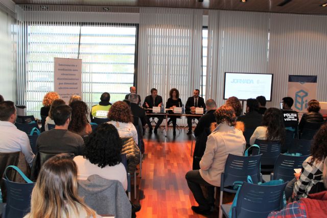 Jornadas sobre Intervención y mediación ante situaciones discriminatorias por diversidad afectivo-sexual - 5, Foto 5