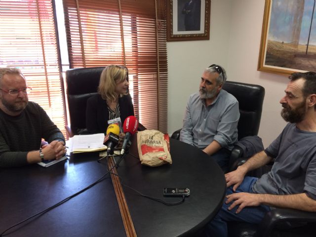 Recepción en el Ayuntamiento de Molina de Segura a la panadería molinense La Subirana - 1, Foto 1
