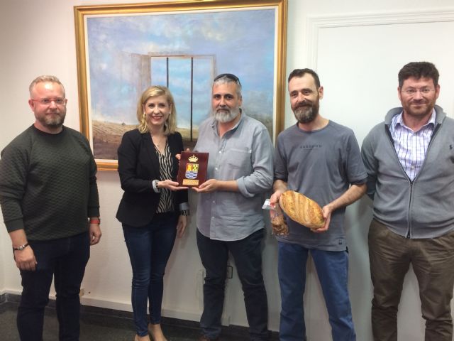 Recepción en el Ayuntamiento de Molina de Segura a la panadería molinense La Subirana - 2, Foto 2