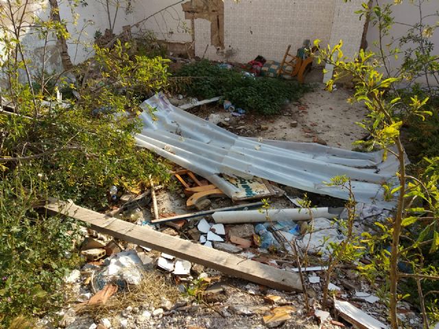 Ciudadanos denuncia el un foco insalubre en la confluencia de las calles Salud y Posada en el barrio de San Antón - 5, Foto 5