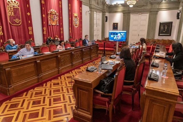 MC: El Gobierno se empeña en aprobar sus propuestas a pesar de que les faltan tres millones de euros para gasto social respecto a lo anunciado - 1, Foto 1
