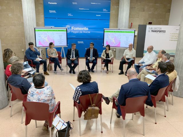 La Comunidad licita la redacción del Plan Metropolitano para resolver los problemas de movilidad del cinturón de la capital - 1, Foto 1