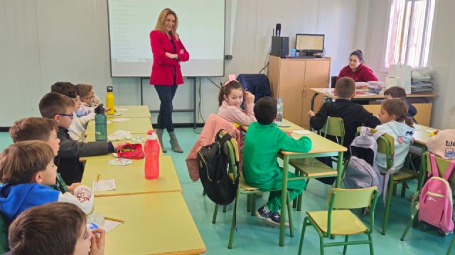Más de 500 familias lorquinas se benefician de las actividades de conciliación laboral desarrolladas en Semana Santa - 2, Foto 2