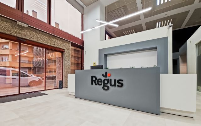 IWG reúne a 50 asistentes en su jornada de puertas abiertas del centro Regus Luca de Tena en Madrid - 1, Foto 1