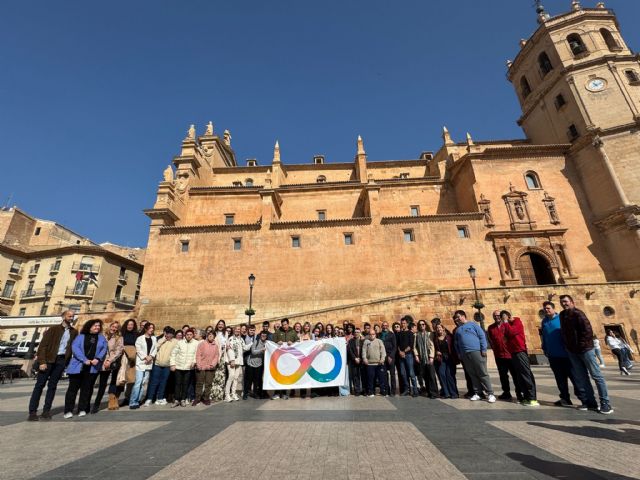 Lorca celebra el Día Mundial de Concienciación sobre el Autismo con un acto institucional y la lectura de un manifiesto - 3, Foto 3