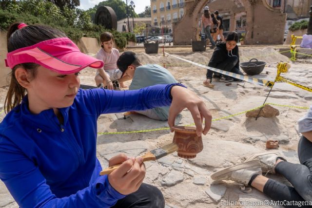 Alumnos de 1º de ESO del IES El Bohío se convierten en arqueólogos por un día - 1, Foto 1