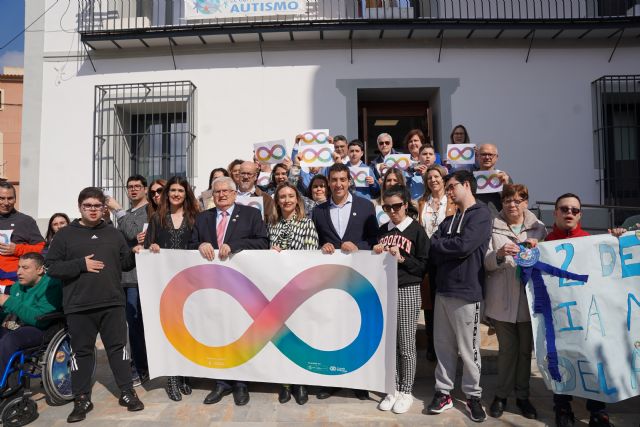 Astrade moviliza a los municipios de la Región para fomentar la concienciación sobre el autismo - 1, Foto 1