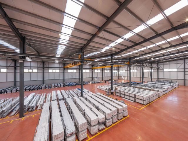 La firma gallega de aluminio y PVC ha invertido 2,1 millones de euros en este proyecto - 3, Foto 3