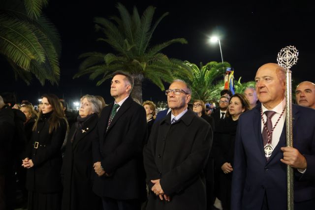 El Cristo del Mar Menor vuelve a iluminar la noche pinatarense en un Vía Crucis de profunda emoción - 2, Foto 2