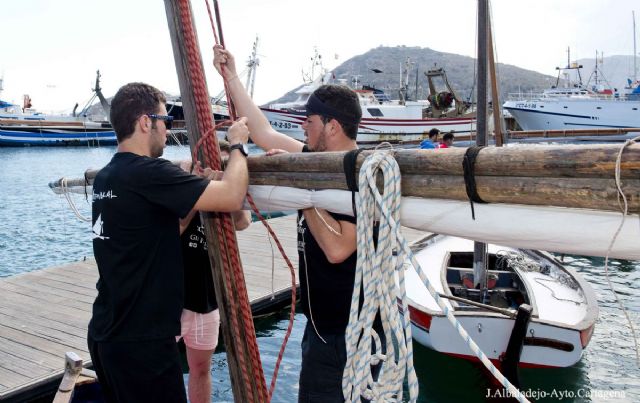 La primera regata de latinos inauguró la XXVII edición del Torneo Carabela de Plata en Santa Lucía - 1, Foto 1