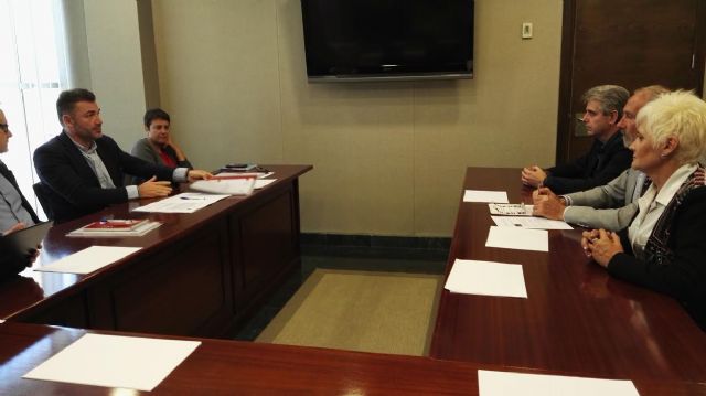 El PP dispuesto a regular el asentamiento de autocaravanas para su aprovechamiento turístico - 1, Foto 1