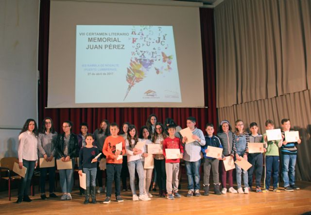 Más de 200 jóvenes participan en el Certamen Literario Memoria Juan Pérez - 2, Foto 2