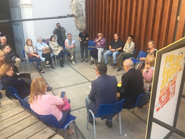 La Plaza de Santa Eulalia y las calles adyacentes se situarán a cota cero para mejorar el tránsito peatonal - 3, Foto 3