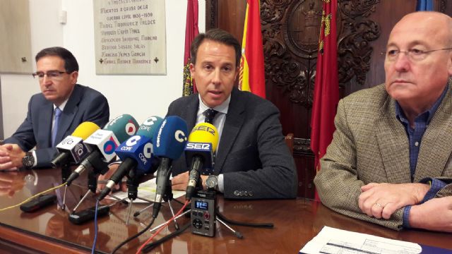 El Alcalde anuncia que Aguas de Lorca eleva la dotación del Bono Social del Agua hasta 450.000 euros para ayudar a las familias en situación de vulnerabilidad - 1, Foto 1