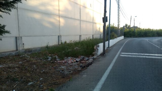 Ahora Murcia denuncia la penosa situación de la parcela del pabellón deportivo de un colegio público en Aljucer - 1, Foto 1