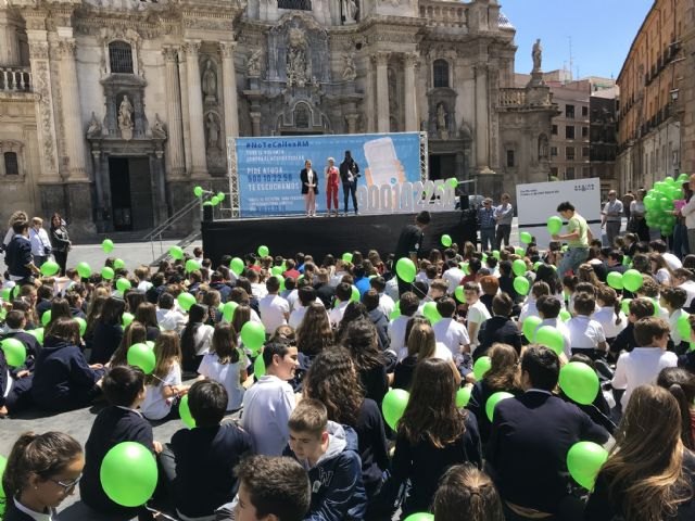 La Región clausura su primera semana contra el acoso escolar con una campaña de concienciación dirigida a toda la sociedad - 2, Foto 2