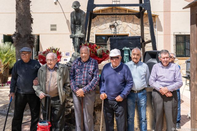 El Llano del Beal celebró el 40 aniversario de la inauguración del monumento al minero - 1, Foto 1