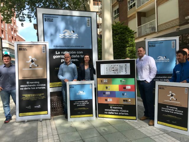 El Ayuntamiento pone en marcha una campaña para fomentar la actividad física entre los lorquinos a través de mensajes saludables - 1, Foto 1