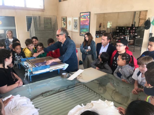 Taller de Serigrafía para niños por el artista Pepe Jiménez en La Ermita de la Colonia. - 2, Foto 2