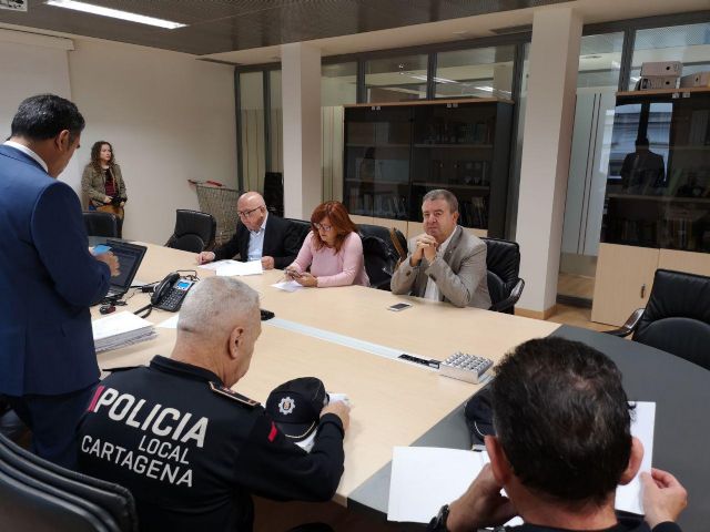 MC: Mora ofrece más sombras sobre los vertidos de refinería - 1, Foto 1