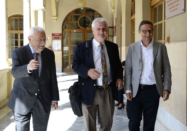 Daniel Kaufmann afirma en su visita a la UMU que la transparencia es la mejor forma de combatir la corrupción - 1, Foto 1