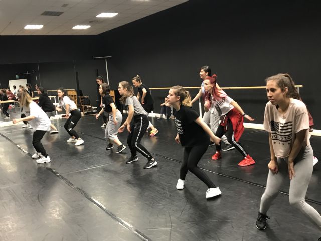 La UCAM conmemora el Día Internacional de la Danza - 1, Foto 1