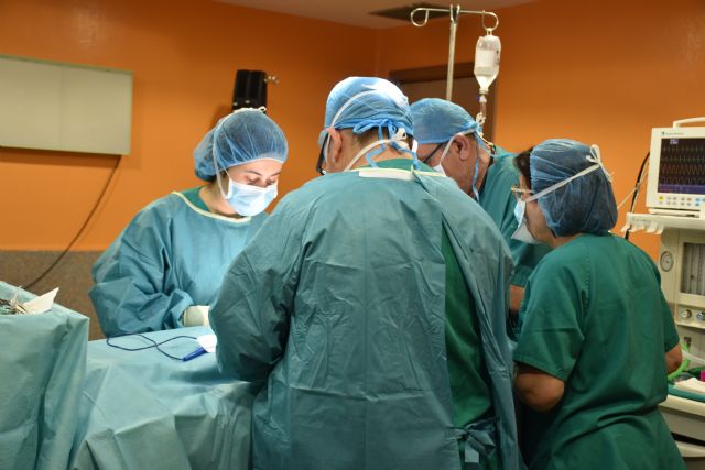 La línea de estética de Ribera Hospital de Molina realiza aumentos de pecho con resultados más naturales y cicatrices mínimas - 1, Foto 1