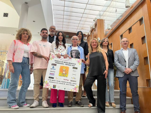 Los comerciantes mostrarán las tendencias de moda de primavera verano en un desfile en el Huerto Ruano que recaudará fondos para la investigación del cáncer infantil - 2, Foto 2