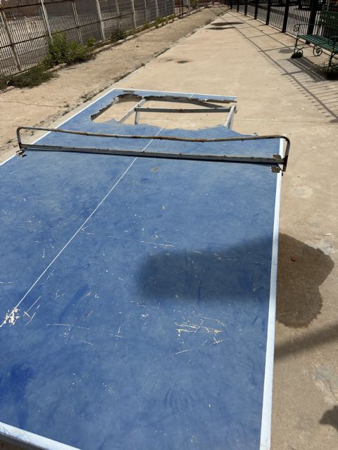 MC denuncia que hay okupas en la cantina del parque Antoñares de Los Barreros y descuido en su zona deportiva - 4, Foto 4