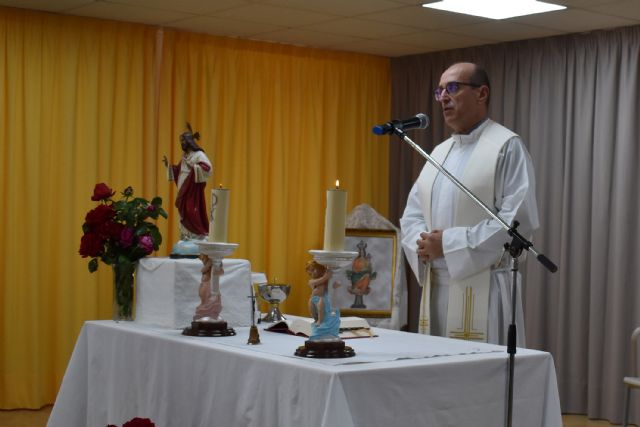 El centro social de personas mayores da por acabada su Semana Cultural con la celebración de una misa - 3, Foto 3