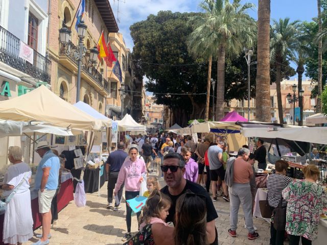 La Glorieta acoge una nueva edición del Mercado Tradicional de Productor - 1, Foto 1