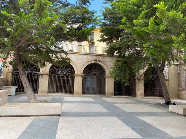 El PSOE propone adaptar los bajos de la plaza Cardenal Belluga de Lorca como locales destinados a la hostelería para revitalizar el Casco Histórico - 1, Foto 1